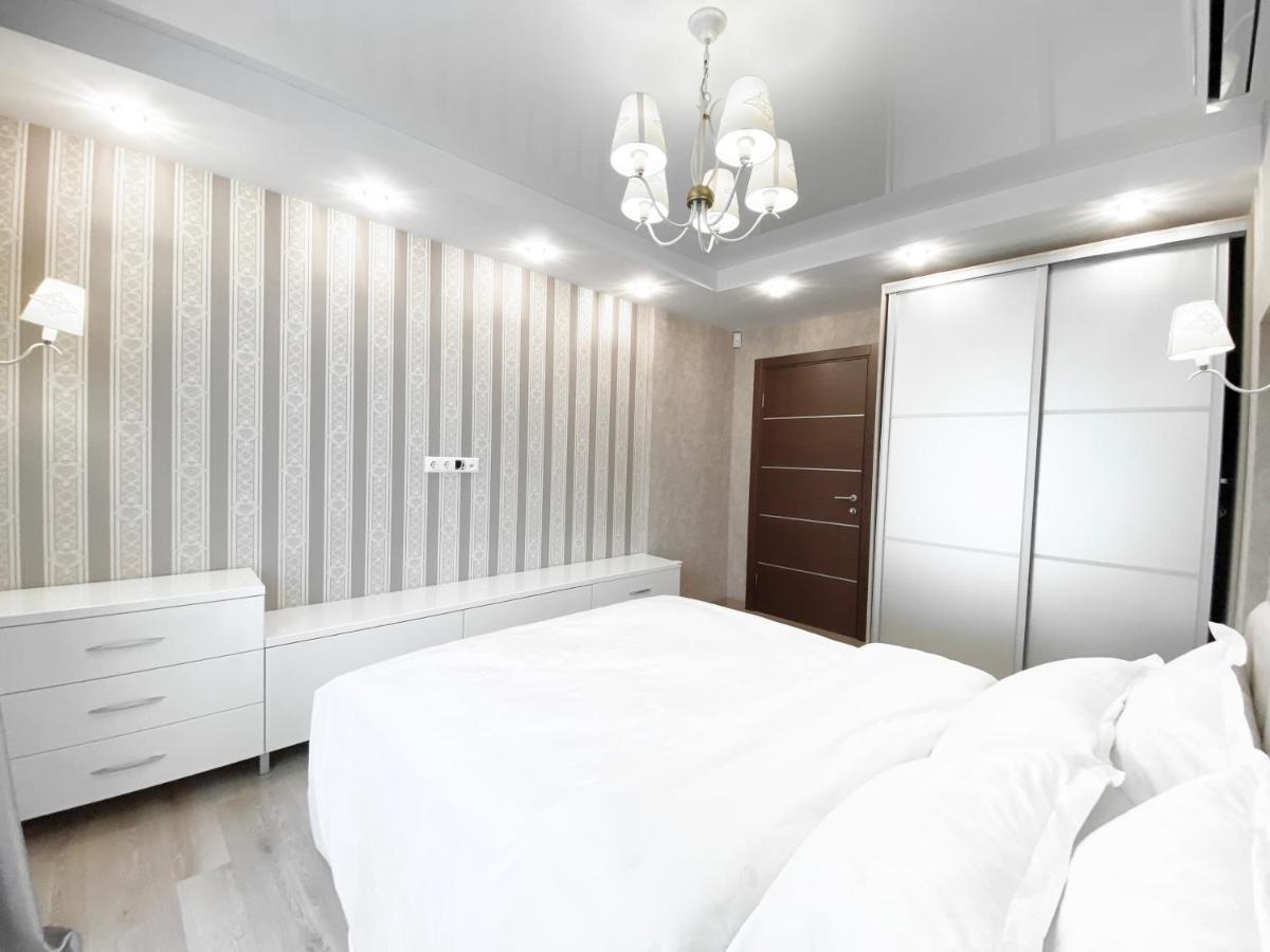 2-Bedroom Apartment Most City Area, Ekaterynoslav Square Dnipro Luaran gambar