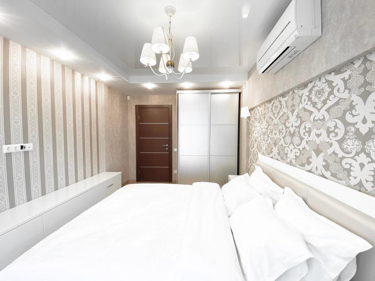 2-Bedroom Apartment Most City Area, Ekaterynoslav Square Dnipro Luaran gambar